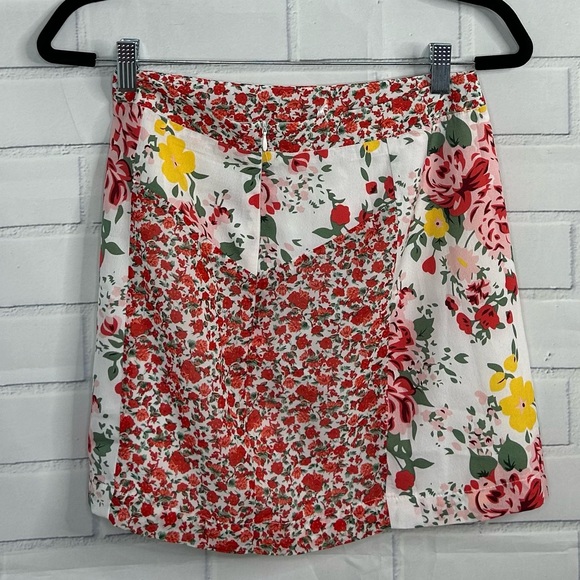 Showpo I’ll Take Two Of That Mini Skirt size 6 - Picture 3 of 7